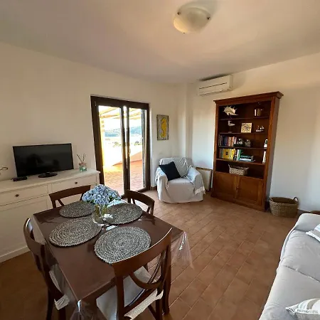 Apartment La Terrazza Al *